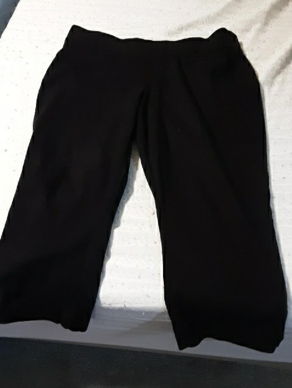 St. John's Bay Black Capri Pants 14 Petite